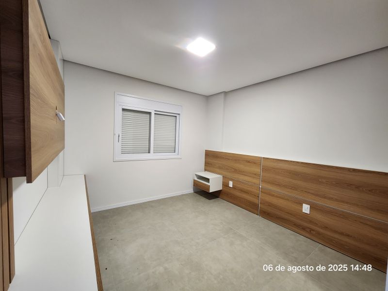 Apartamento com 1 quarto e 1 banheiro para alugar no bairro Recreio, Taquara