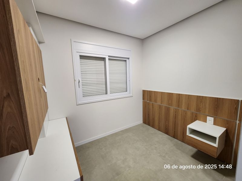 Apartamento com 1 quarto e 1 banheiro para alugar no bairro Recreio, Taquara