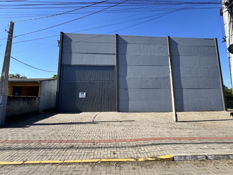 Prédio com 2 banheiros para alugar no bairro Eldorado, Taquara