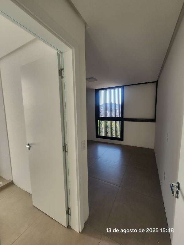 Apartamento com 2 quartos e 1 banheiro para alugar no bairro Centro, Taquara