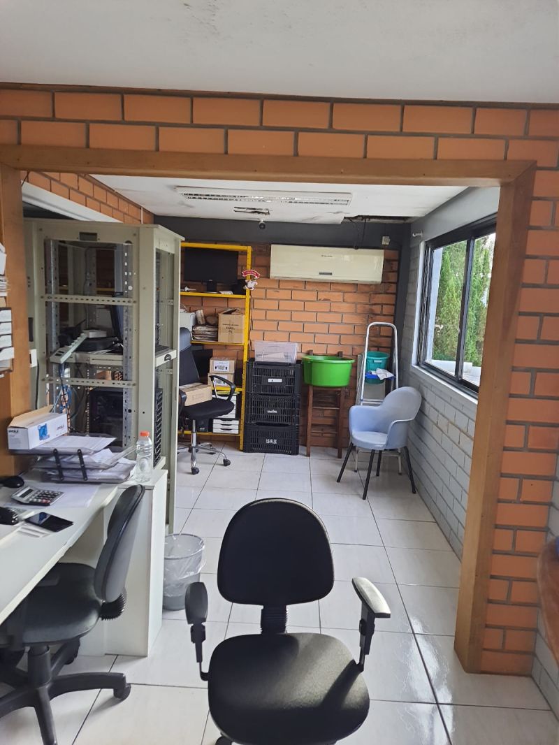 Prédio para alugar no bairro Xv de Novembro, Igrejinha