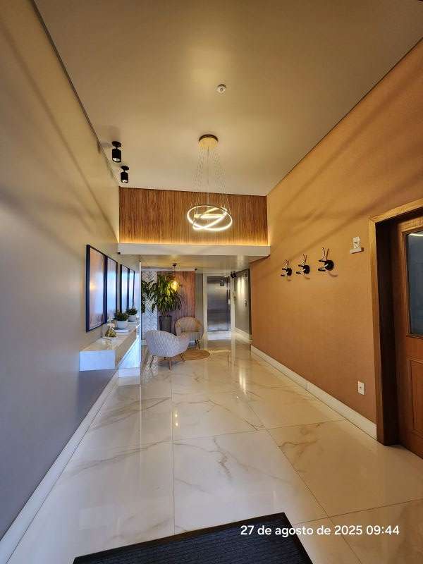 Apartamento com 2 quartos e 1 banheiro para alugar no bairro Centro, Taquara