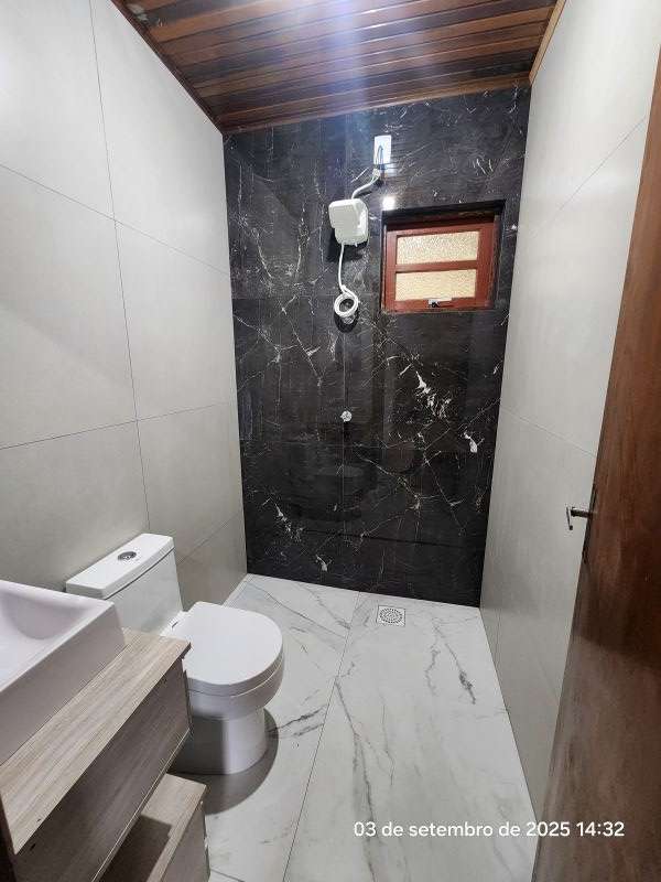 Casa com 2 quartos e 1 banheiro para alugar no bairro Fazenda Fialho, Taquara