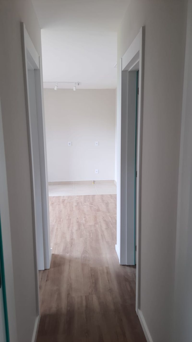 Apartamento com 2 quartos e 1 banheiro para alugar no bairro Bom Pastor, Igrejinha