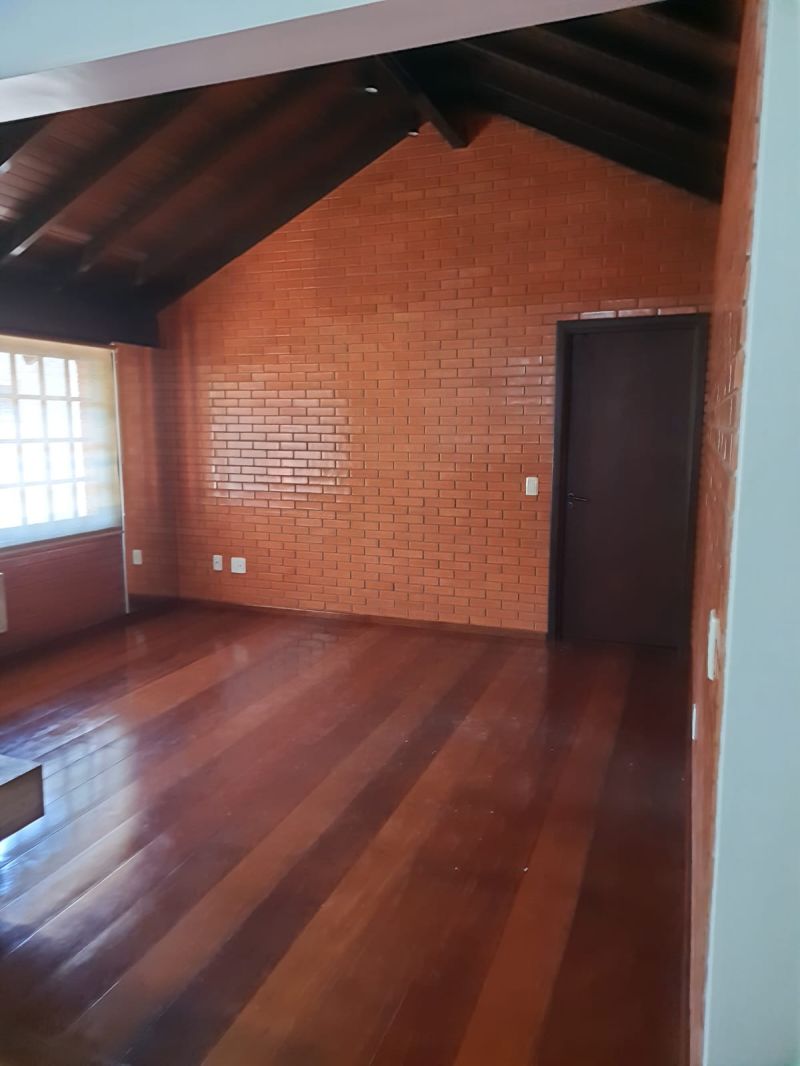Apartamento com 3 quartos e 2 banheiros para alugar no bairro Centro, Igrejinha