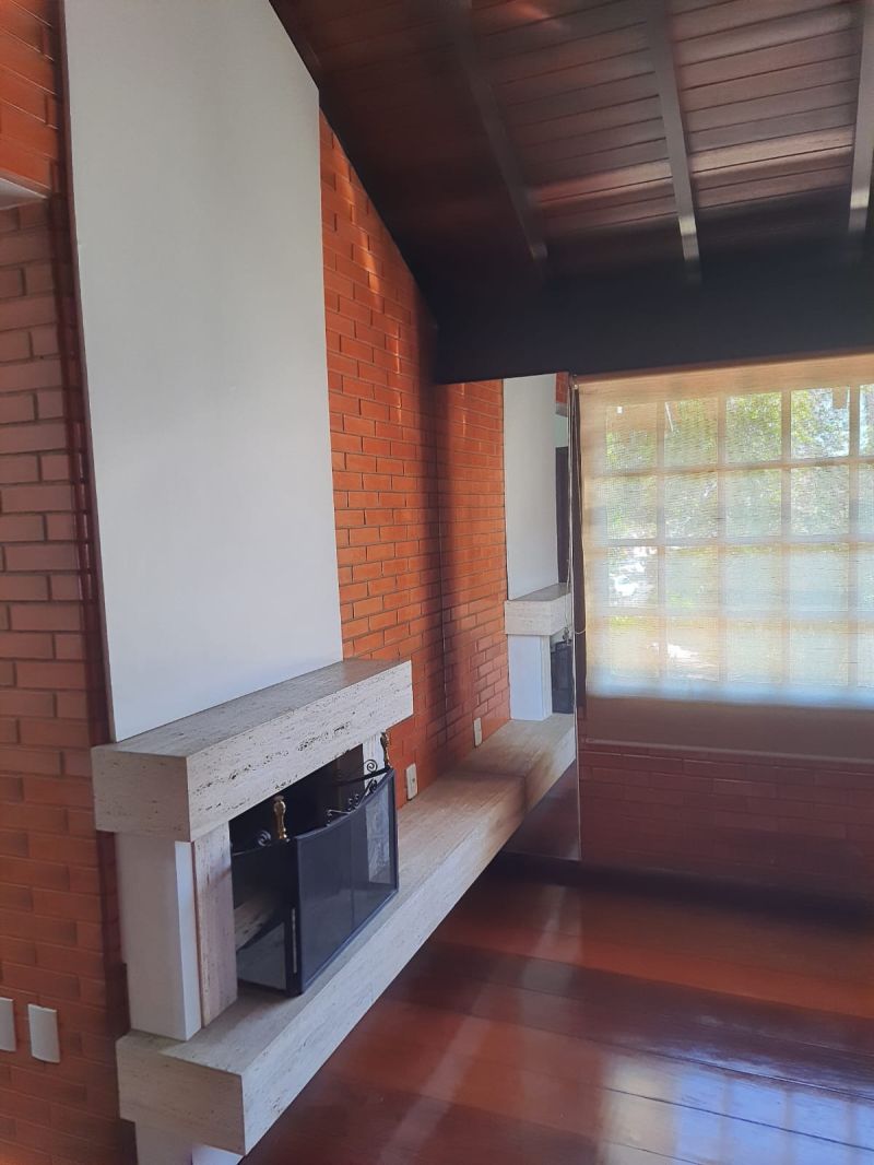 Apartamento com 3 quartos e 2 banheiros para alugar no bairro Centro, Igrejinha