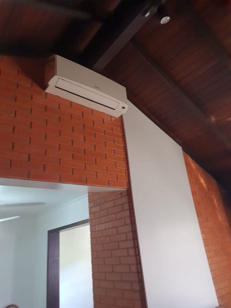Apartamento com 3 quartos e 2 banheiros para alugar no bairro Centro, Igrejinha