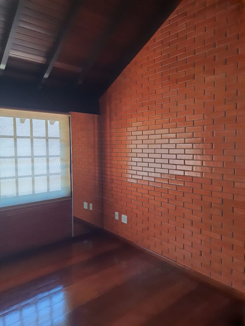 Apartamento com 3 quartos e 2 banheiros para alugar no bairro Centro, Igrejinha