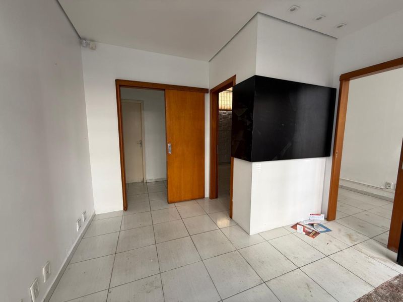 Sala com 41m² para alugar no bairro Centro, Taquara