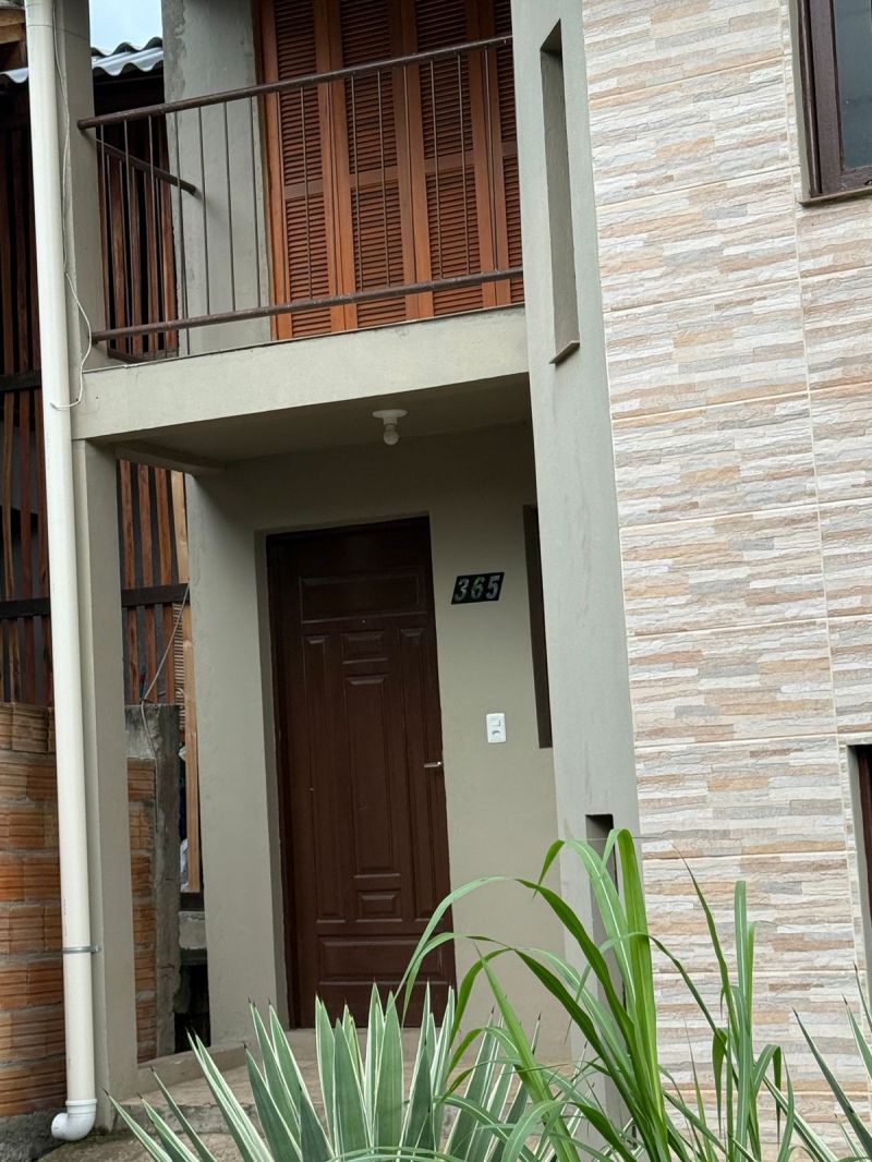 Casa com 1 quarto e 1 banheiro para alugar no bairro Petropolis, Taquara
