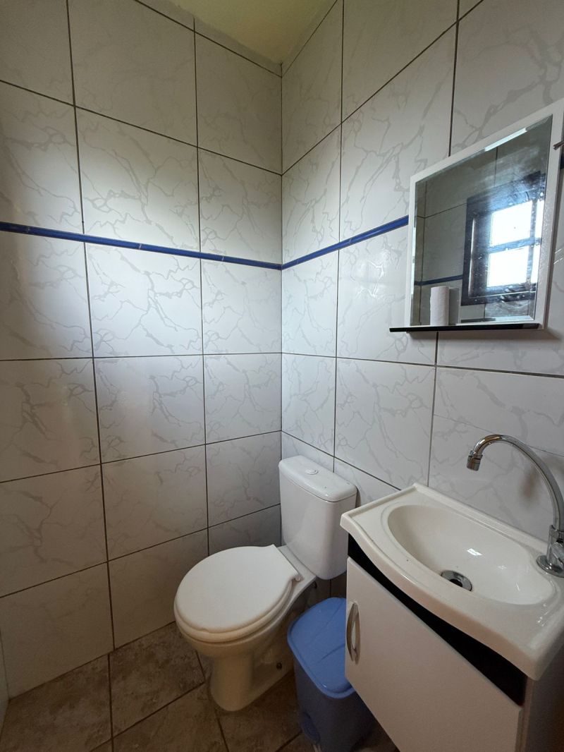 Casa com 1 quarto e 1 banheiro para alugar no bairro Petropolis, Taquara