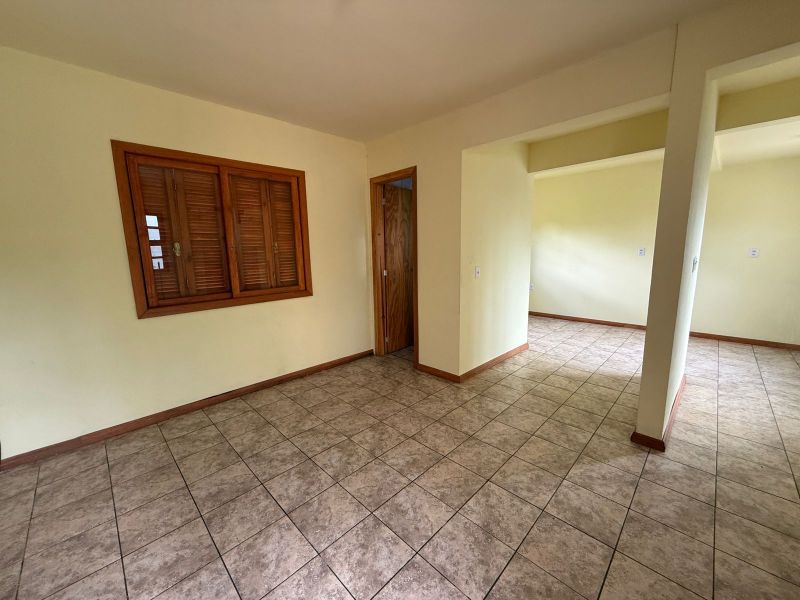 Casa com 1 quarto e 1 banheiro para alugar no bairro Petropolis, Taquara