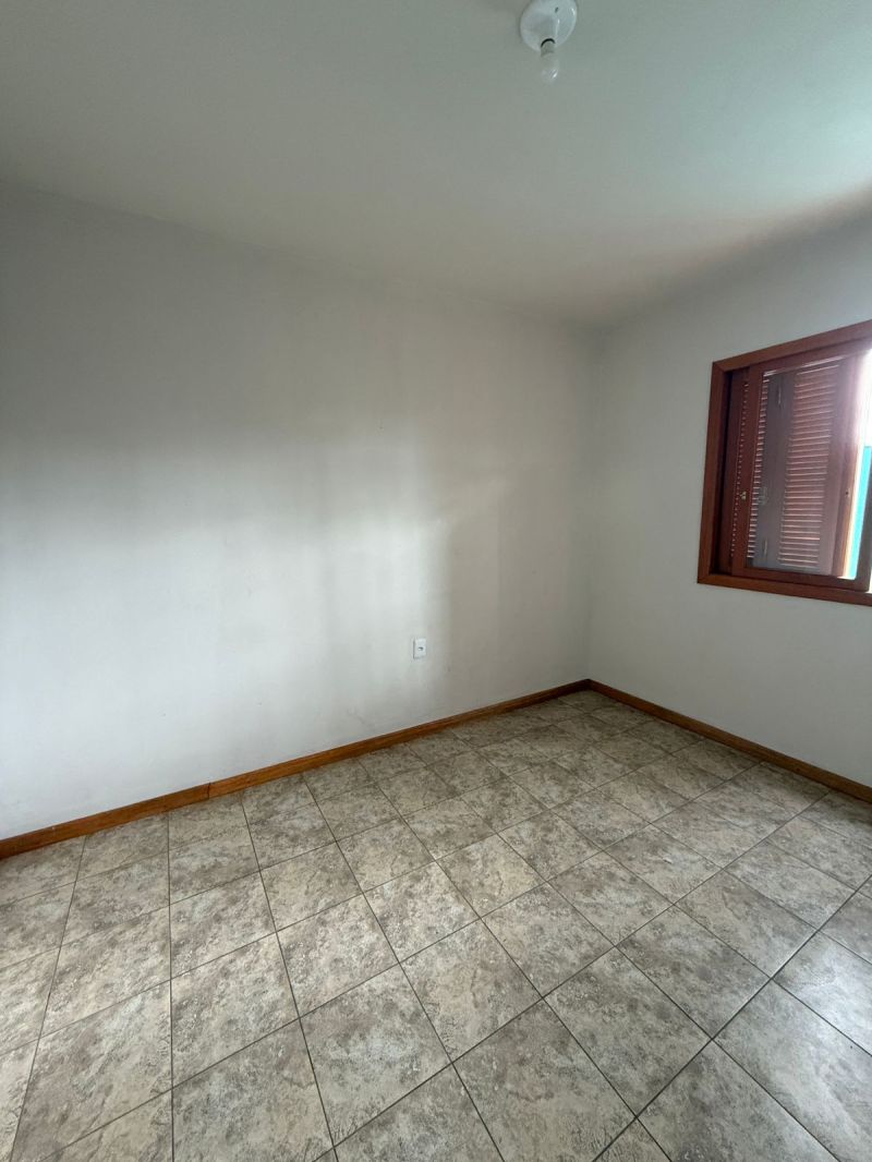 Casa com 1 quarto e 1 banheiro para alugar no bairro Petropolis, Taquara