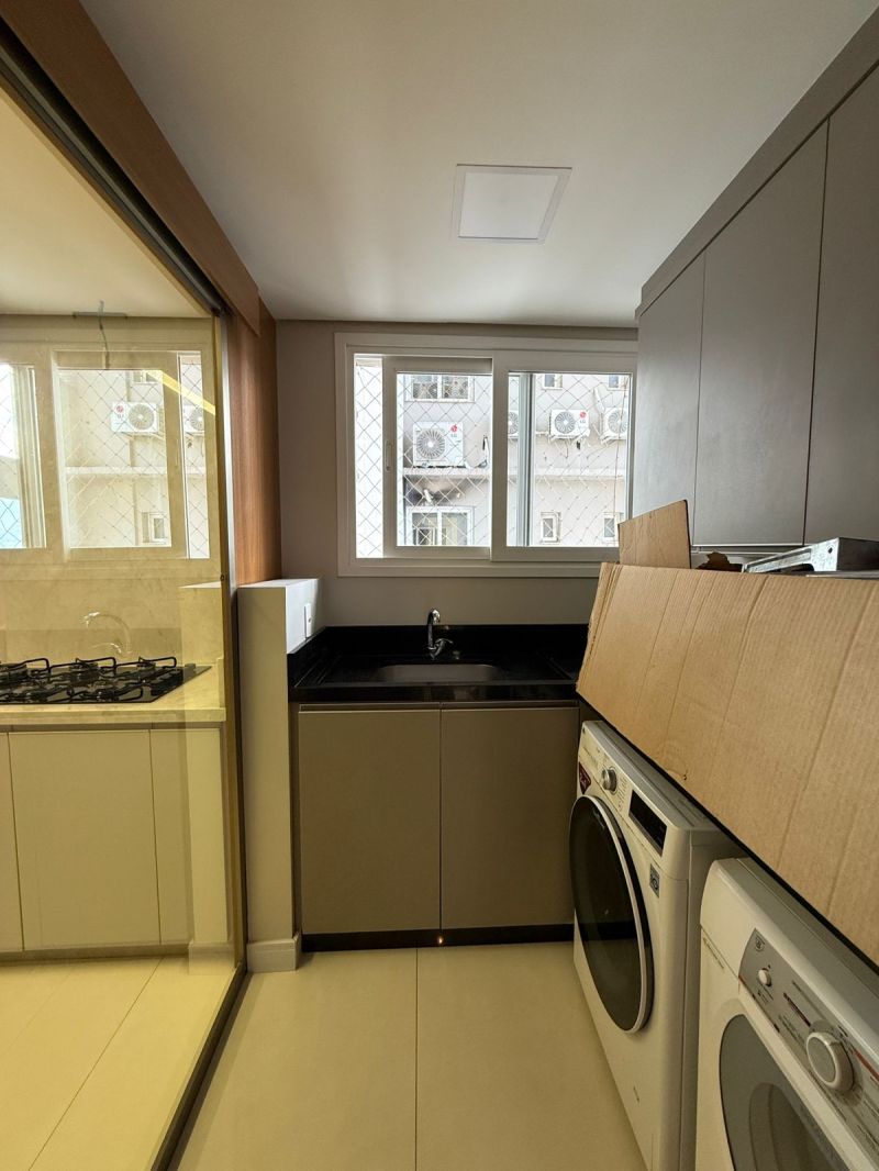 Apartamento com 3 quartos e 2 banheiros para alugar no bairro Centro, Igrejinha