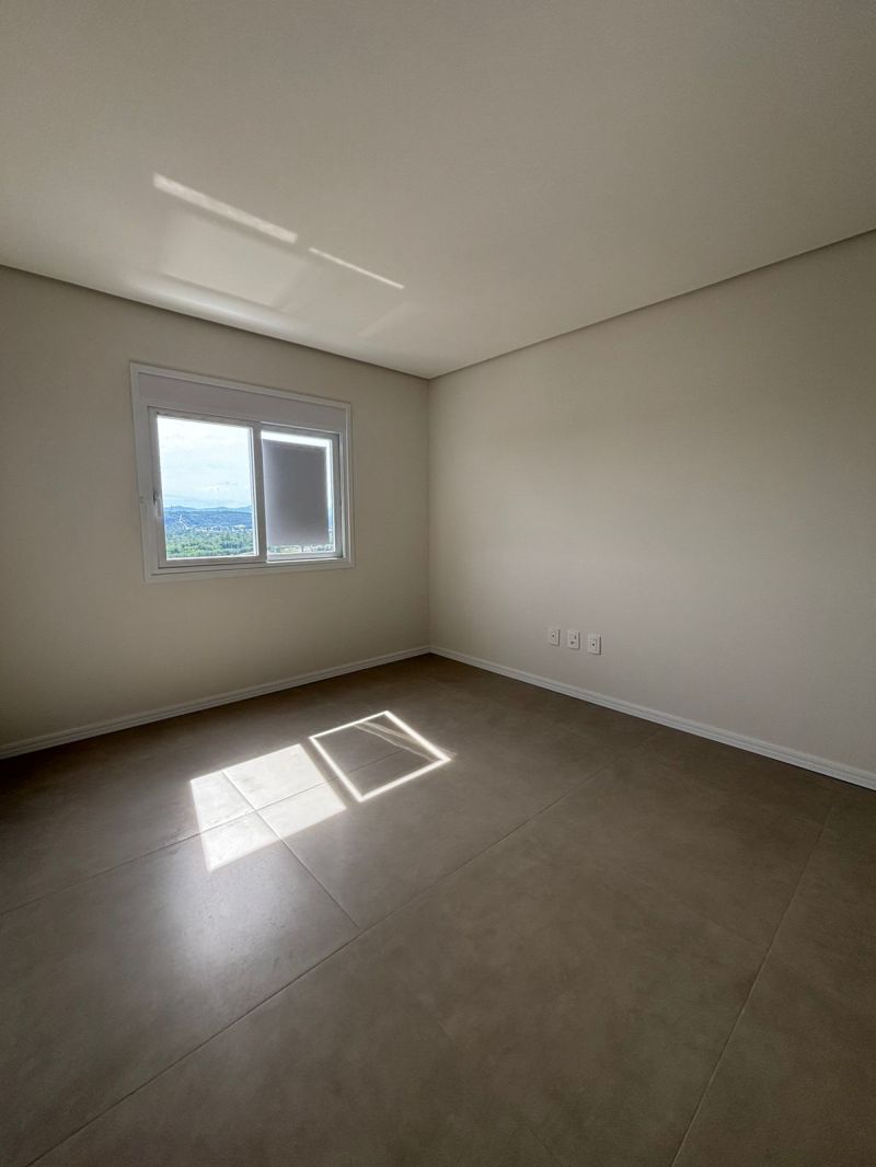 Apartamento com 1 quarto e 1 banheiro para alugar no bairro Recreio, Taquara