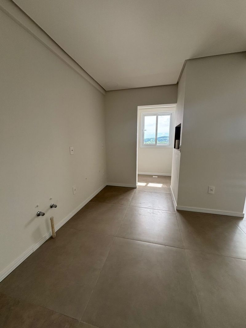 Apartamento com 1 quarto e 1 banheiro para alugar no bairro Recreio, Taquara