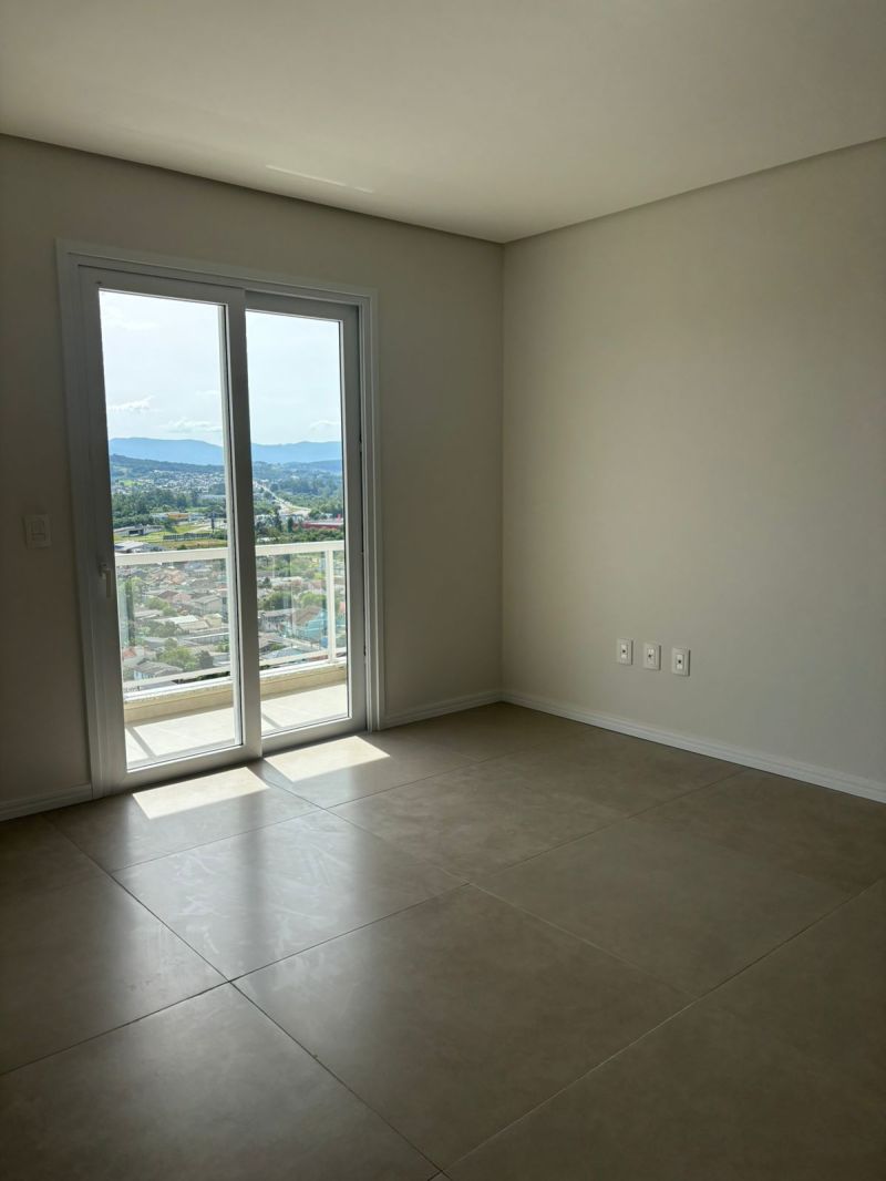 Apartamento com 1 quarto e 1 banheiro para alugar no bairro Recreio, Taquara