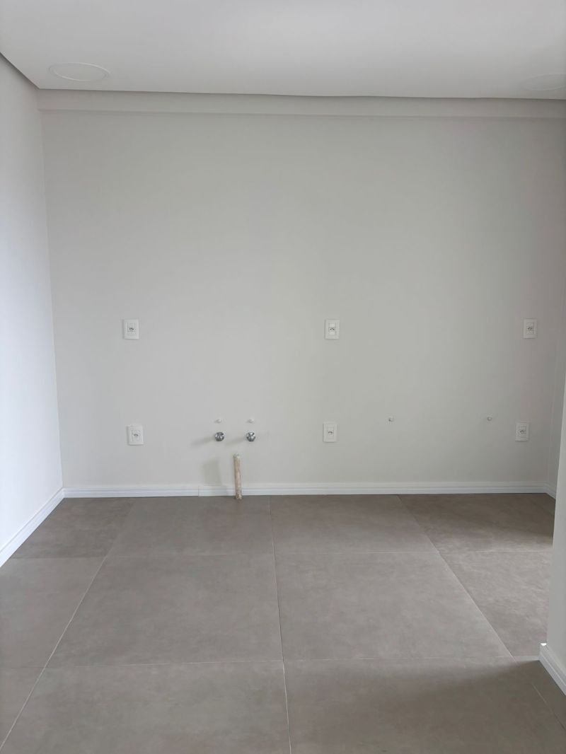 Apartamento com 1 quarto e 1 banheiro para alugar no bairro Recreio, Taquara