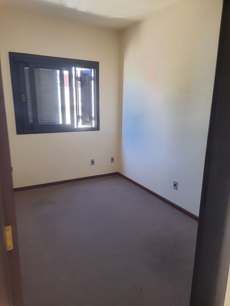 Apartamento com 2 quartos e 1 banheiro para alugar no bairro Centro, Igrejinha