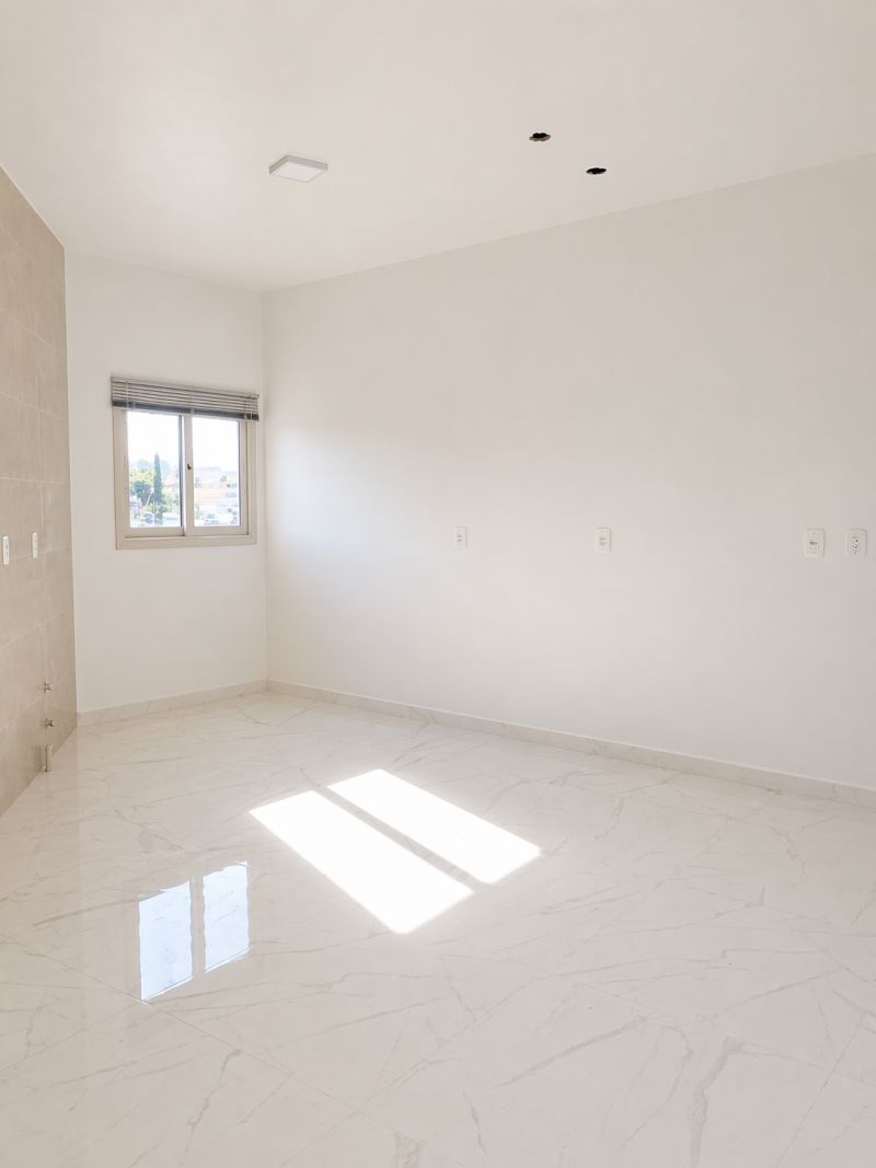 Apartamento com 1 quarto e 1 banheiro para alugar no bairro Planalto, Parobe
