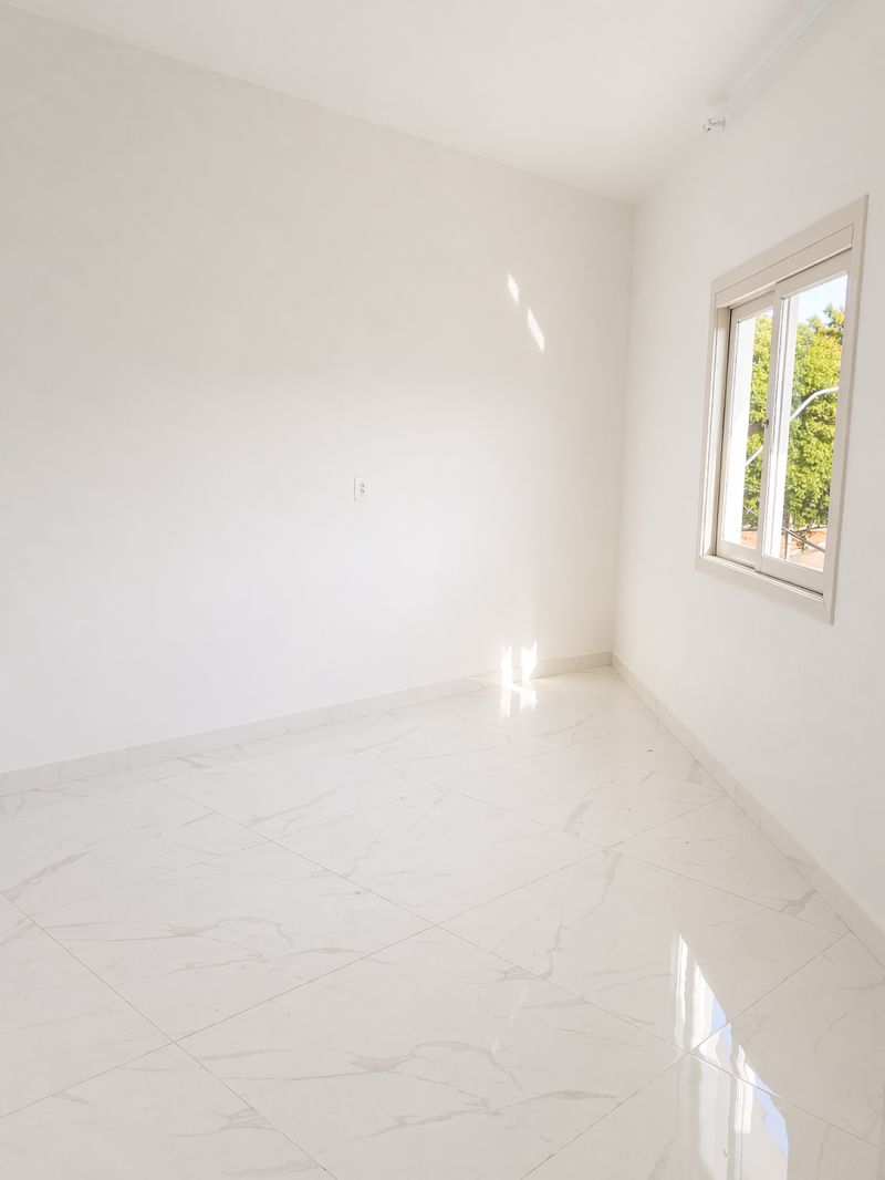 Apartamento com 1 quarto e 1 banheiro para alugar no bairro Planalto, Parobe