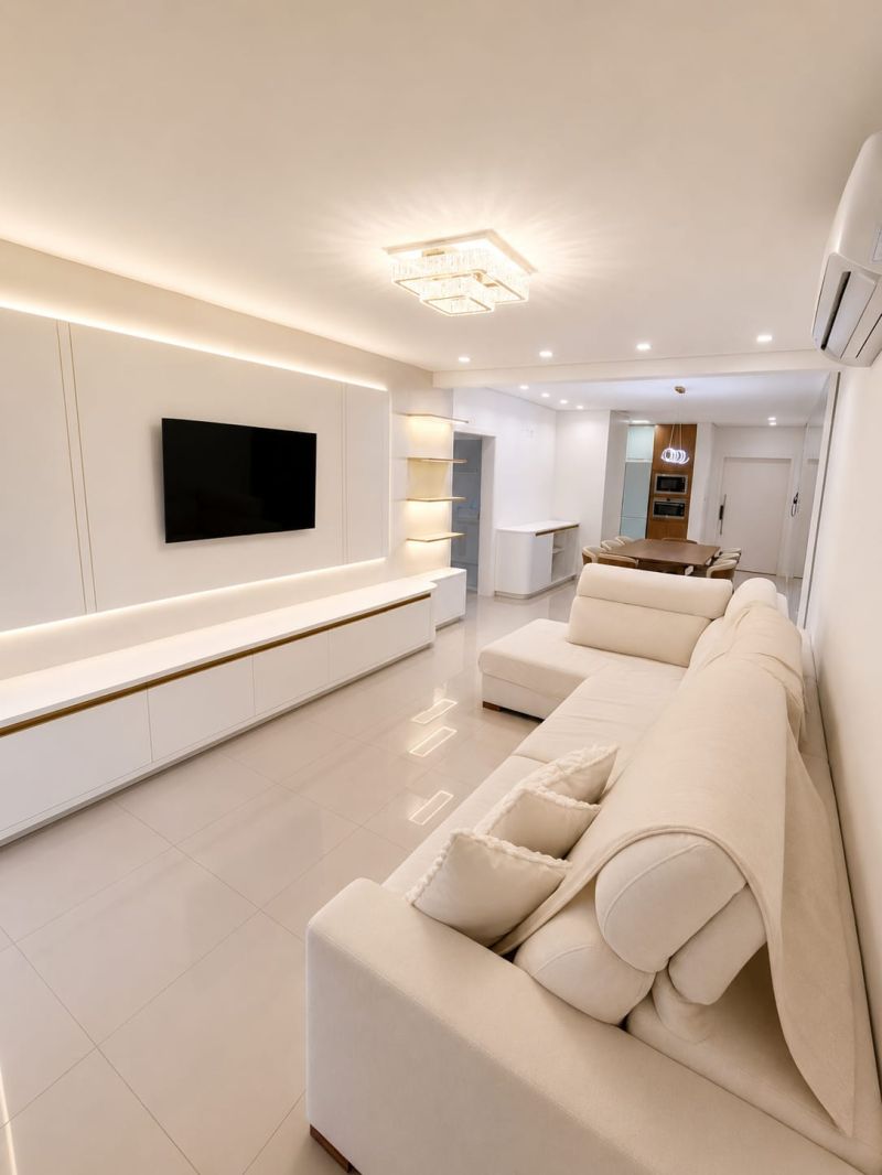 Apartamento com 2 quartos, 1 banheiro e 146m² para alugar no bairro Centro, Parobe