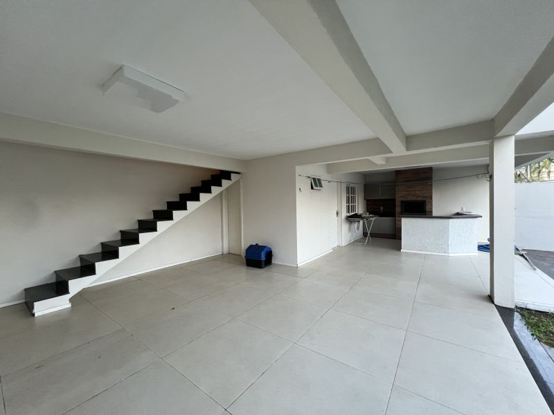 Casa com 3 quartos para alugar no bairro Jardim do Prado, Taquara