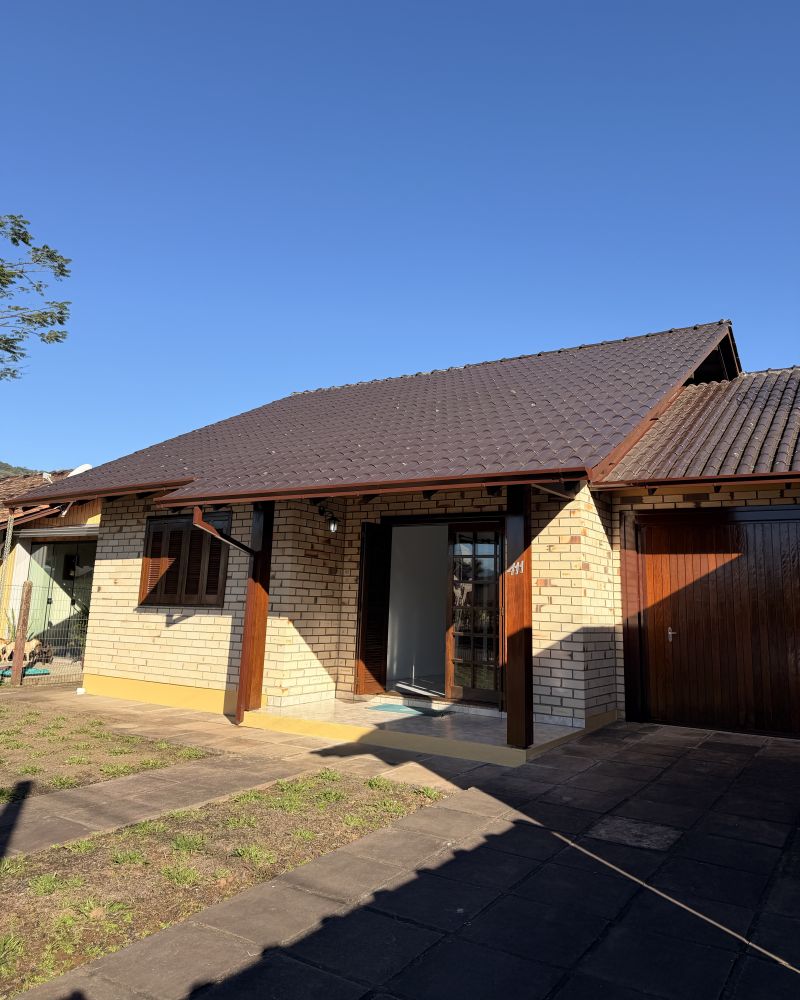 Casa com 2 quartos, 1 banheiro e 104m² para alugar no bairro Vila Nova, Igrejinha