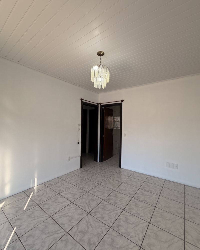 Casa com 2 quartos, 1 banheiro e 104m² para alugar no bairro Vila Nova, Igrejinha