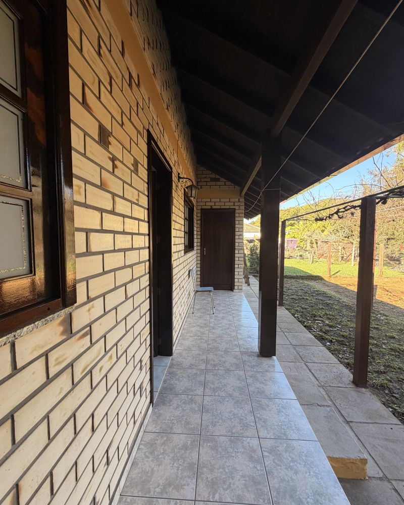 Casa com 2 quartos, 1 banheiro e 104m² para alugar no bairro Vila Nova, Igrejinha