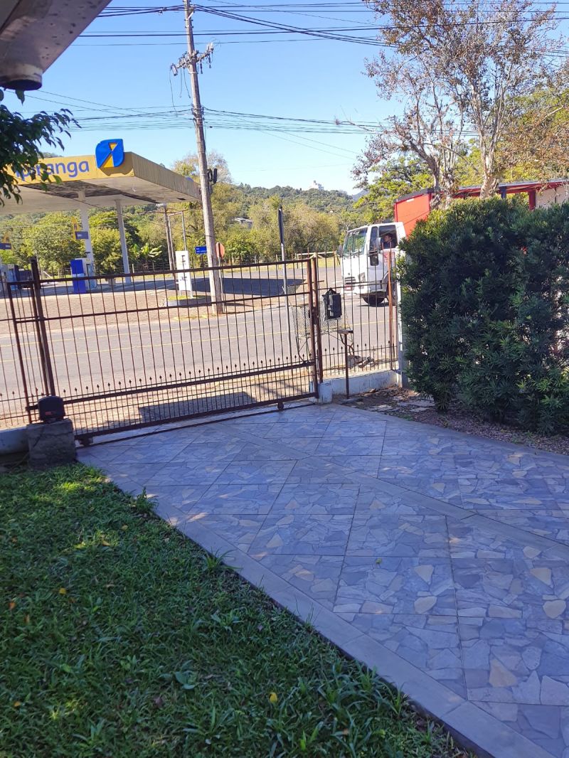 Sala com 25m² para alugar no bairro Figueira, Igrejinha
