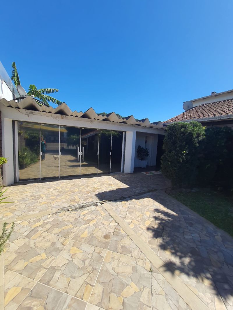 Sala com 25m² para alugar no bairro Figueira, Igrejinha