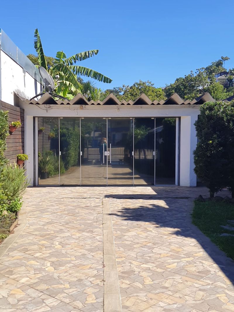 Sala com 25m² para alugar no bairro Figueira, Igrejinha