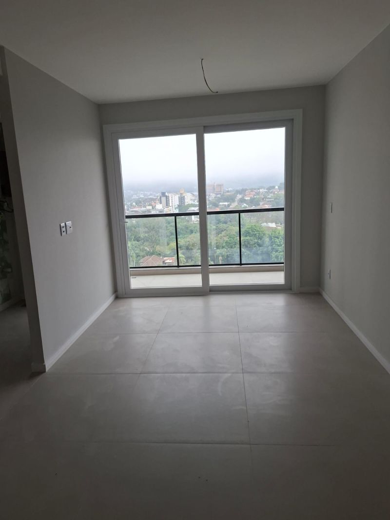 Apartamento com 1 quarto e 2 banheiros para alugar no bairro Centro, Igrejinha