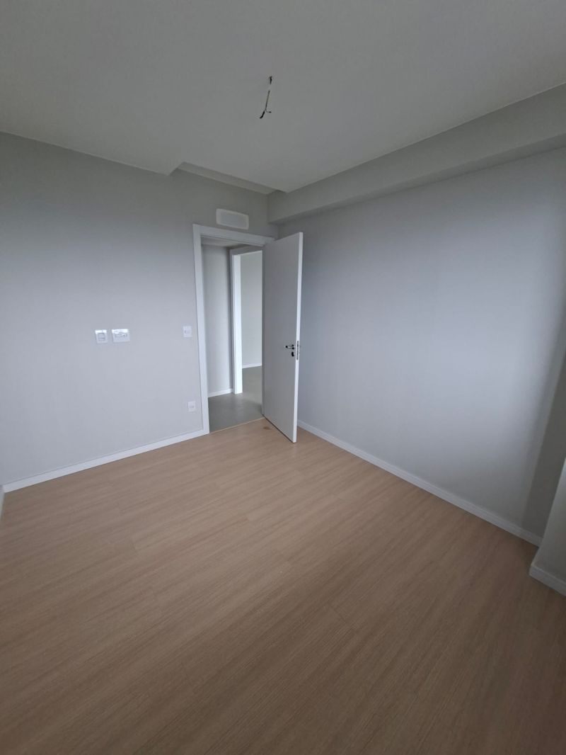 Apartamento com 1 quarto e 2 banheiros para alugar no bairro Centro, Igrejinha