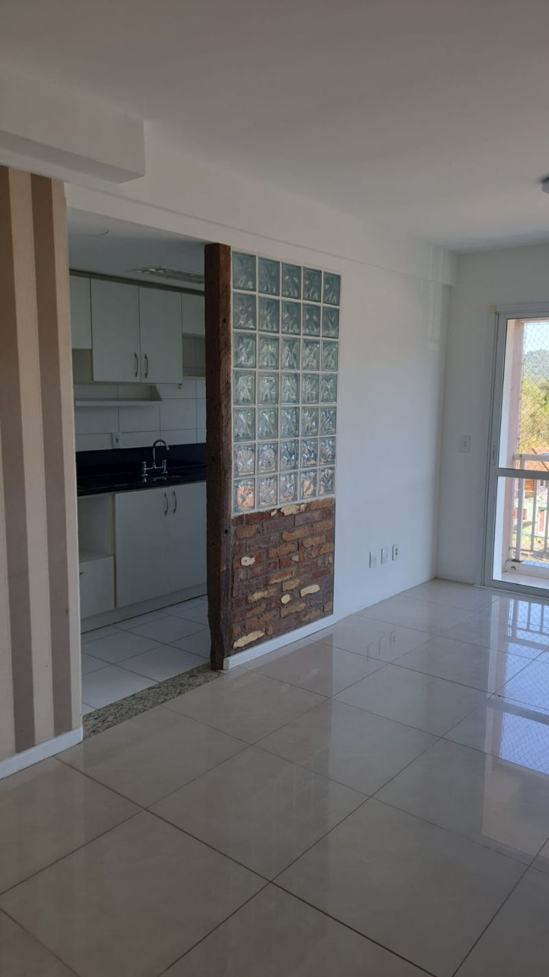 Apartamento com 2 quartos e 2 banheiros para alugar no bairro Xv de Novembro, Igrejinha