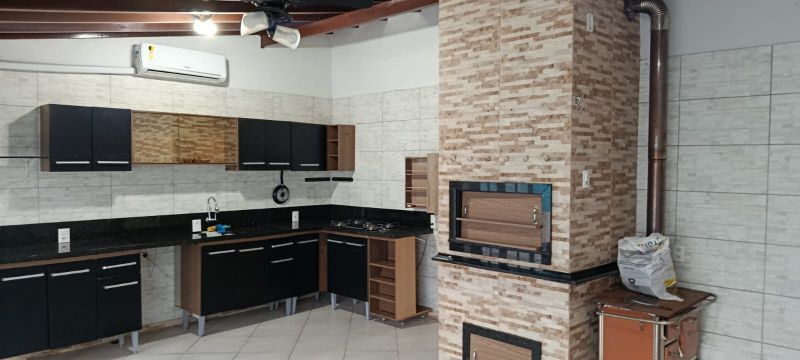 Casa com 2 quartos e 2 banheiros para alugar no bairro Emancipação, Parobe