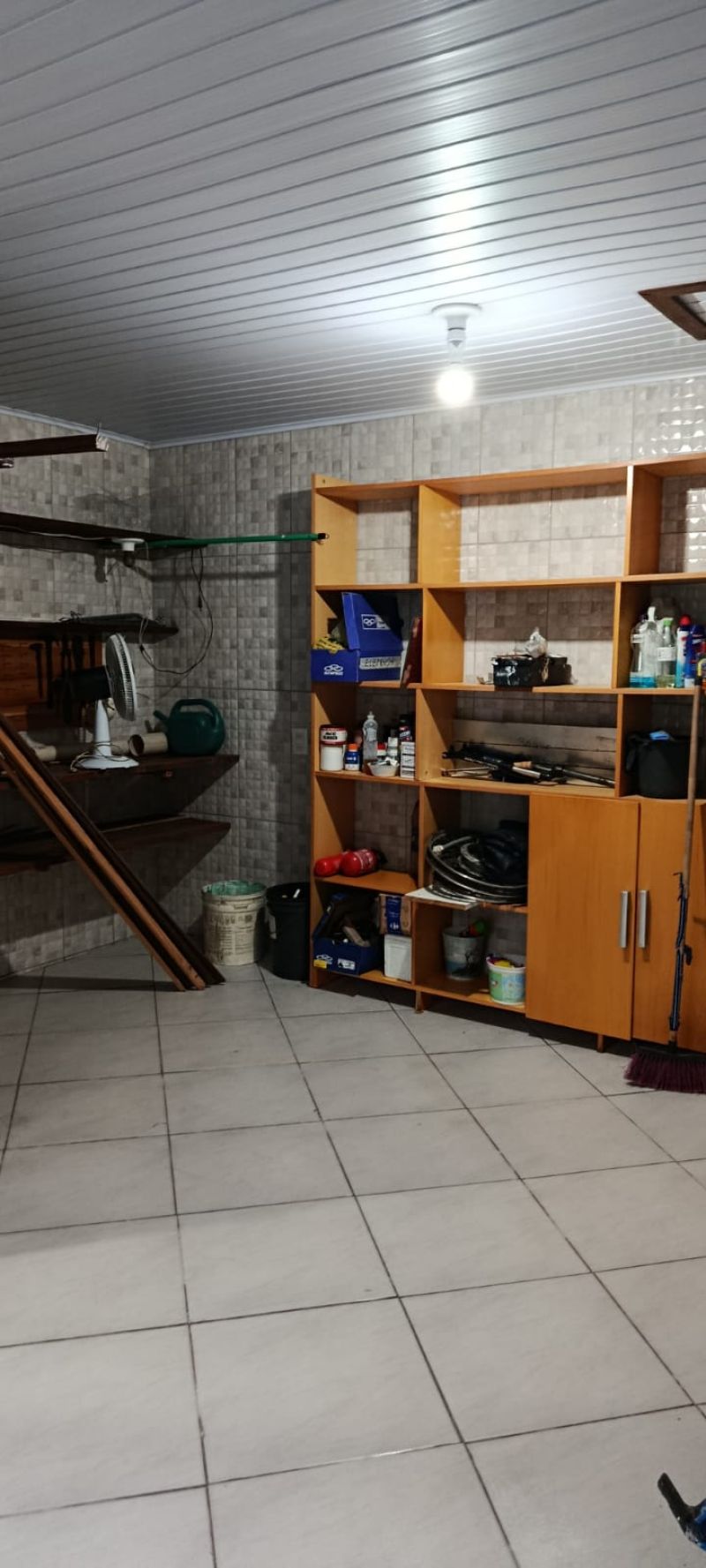 Casa com 2 quartos e 2 banheiros para alugar no bairro Emancipação, Parobe