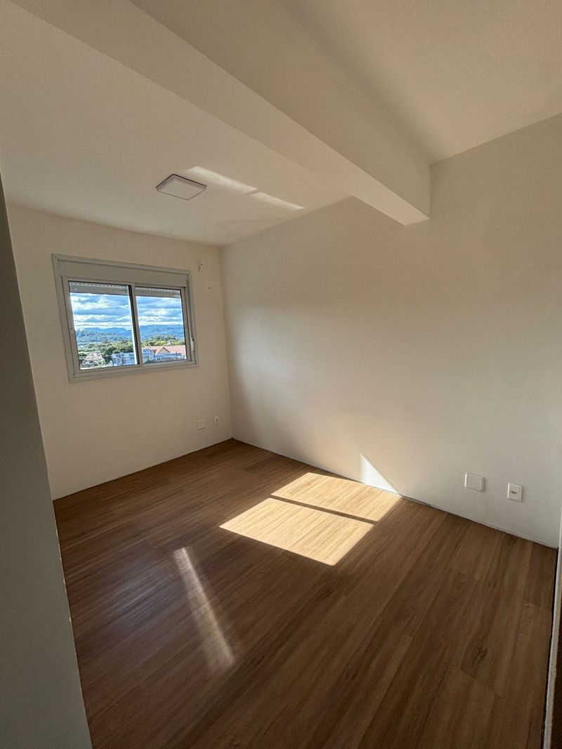 Apartamento com 1 quarto e 3 banheiros para alugar no bairro Centro, Igrejinha