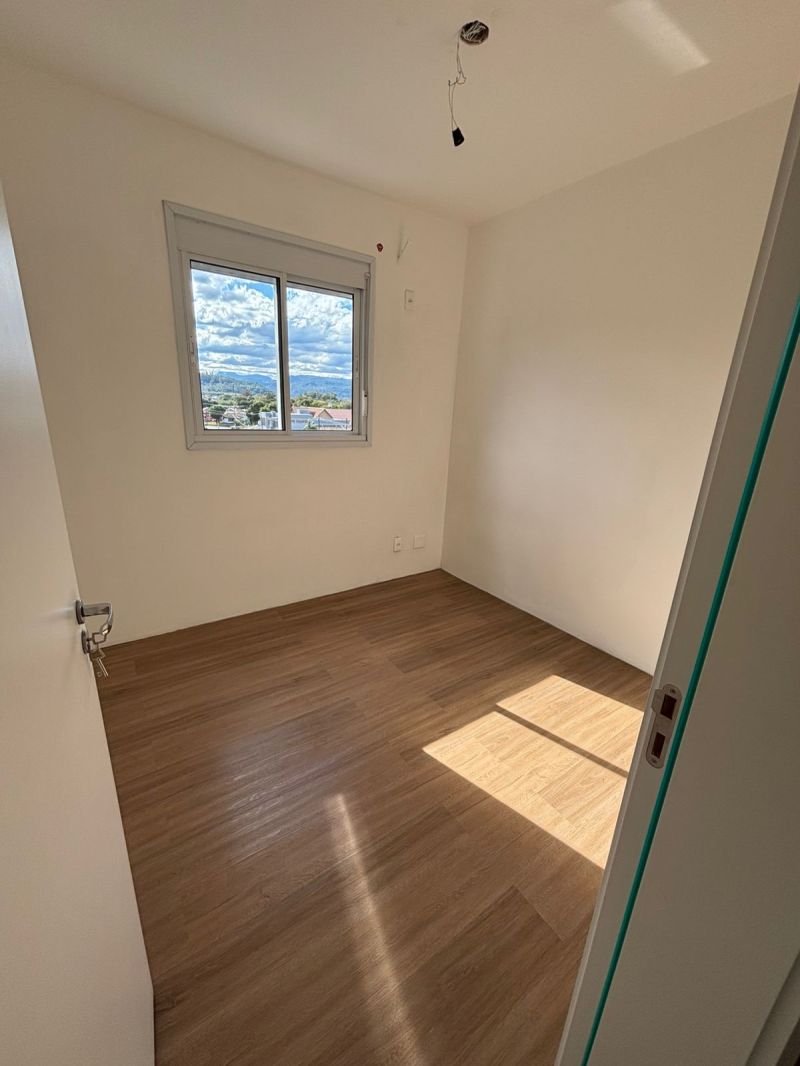 Apartamento com 1 quarto e 3 banheiros para alugar no bairro Centro, Igrejinha