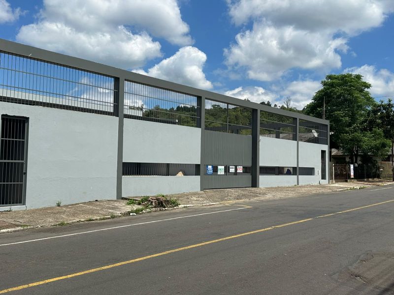 Prédio para alugar no bairro Figueiras, Igrejinha
