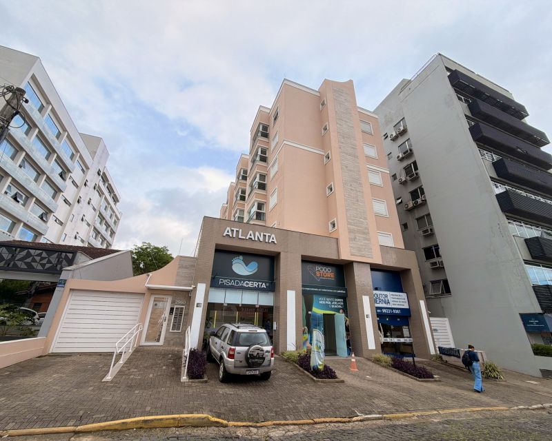 Apartamento com 2 quartos e 1 banheiro para alugar no bairro Centro, Taquara