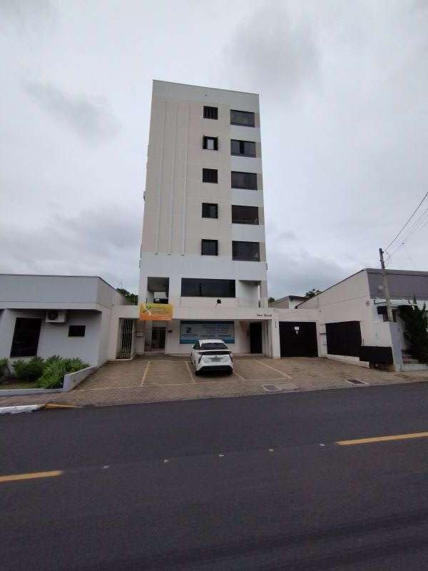 Sala com 2 banheiros e 150m² para alugar no bairro Morro do Leoncio, Taquara