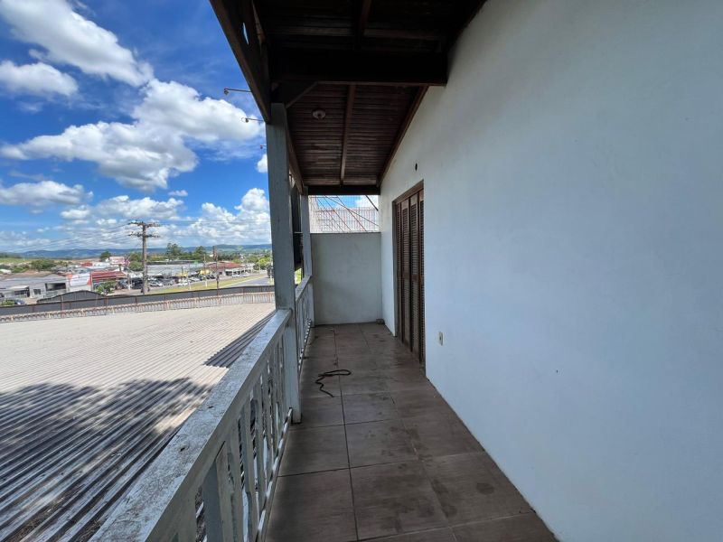 Prédio com 300m² para alugar no bairro Morro do Leoncio, Taquara