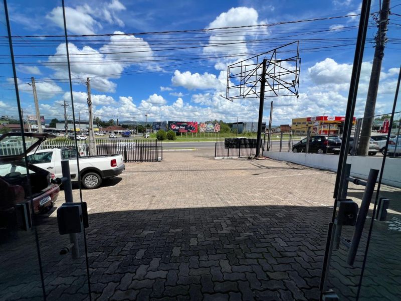 Prédio com 300m² para alugar no bairro Morro do Leoncio, Taquara