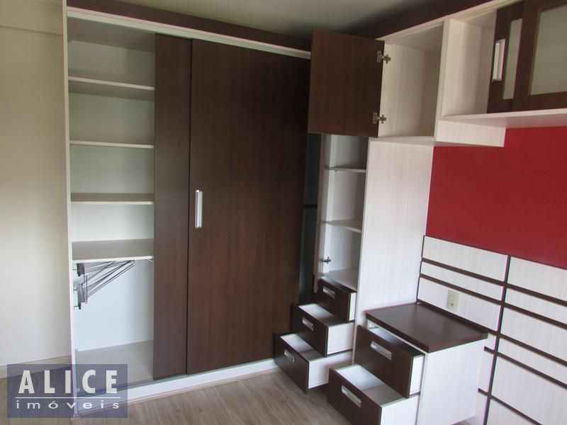 Apartamento com 2 dormitórios
