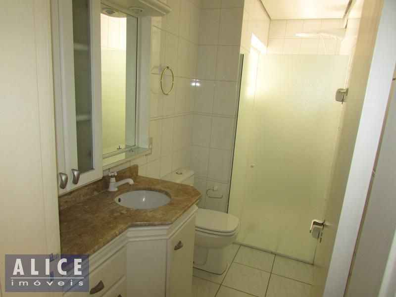 Apartamento com 2 dormitórios