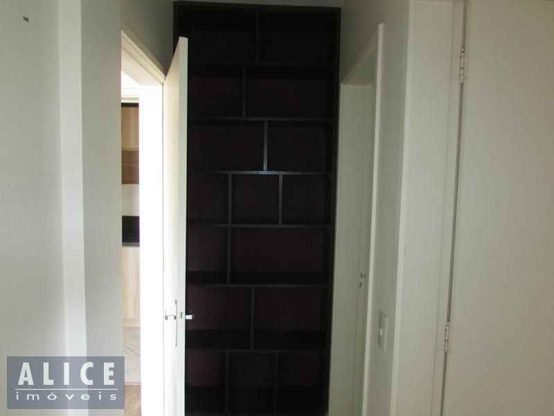 Apartamento com 2 dormitórios