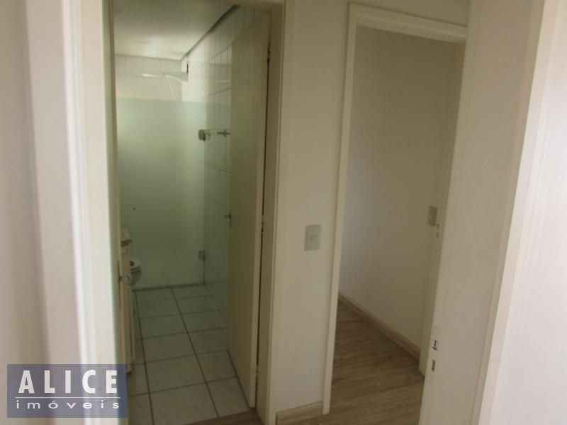 Apartamento com 2 dormitórios