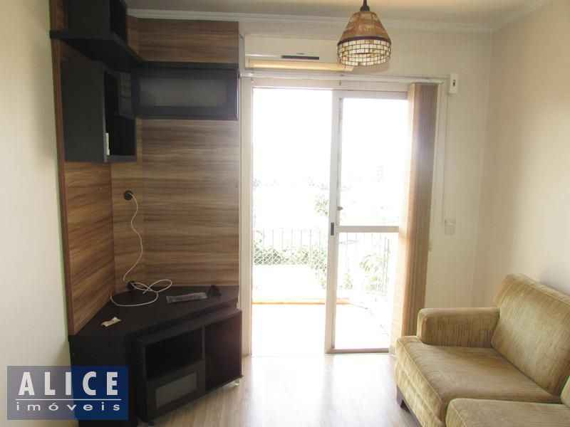 Apartamento com 2 dormitórios
